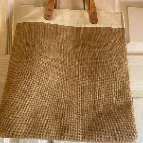 Brighton LOVE  Tote with Pink Floral & Lovebird design - Picture 3 of 5